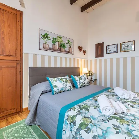 Charm In Villanova - Centre