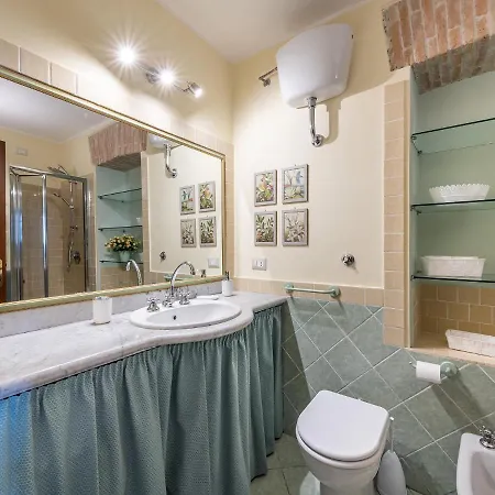 Charm In Villanova - Centre דירה קליארי